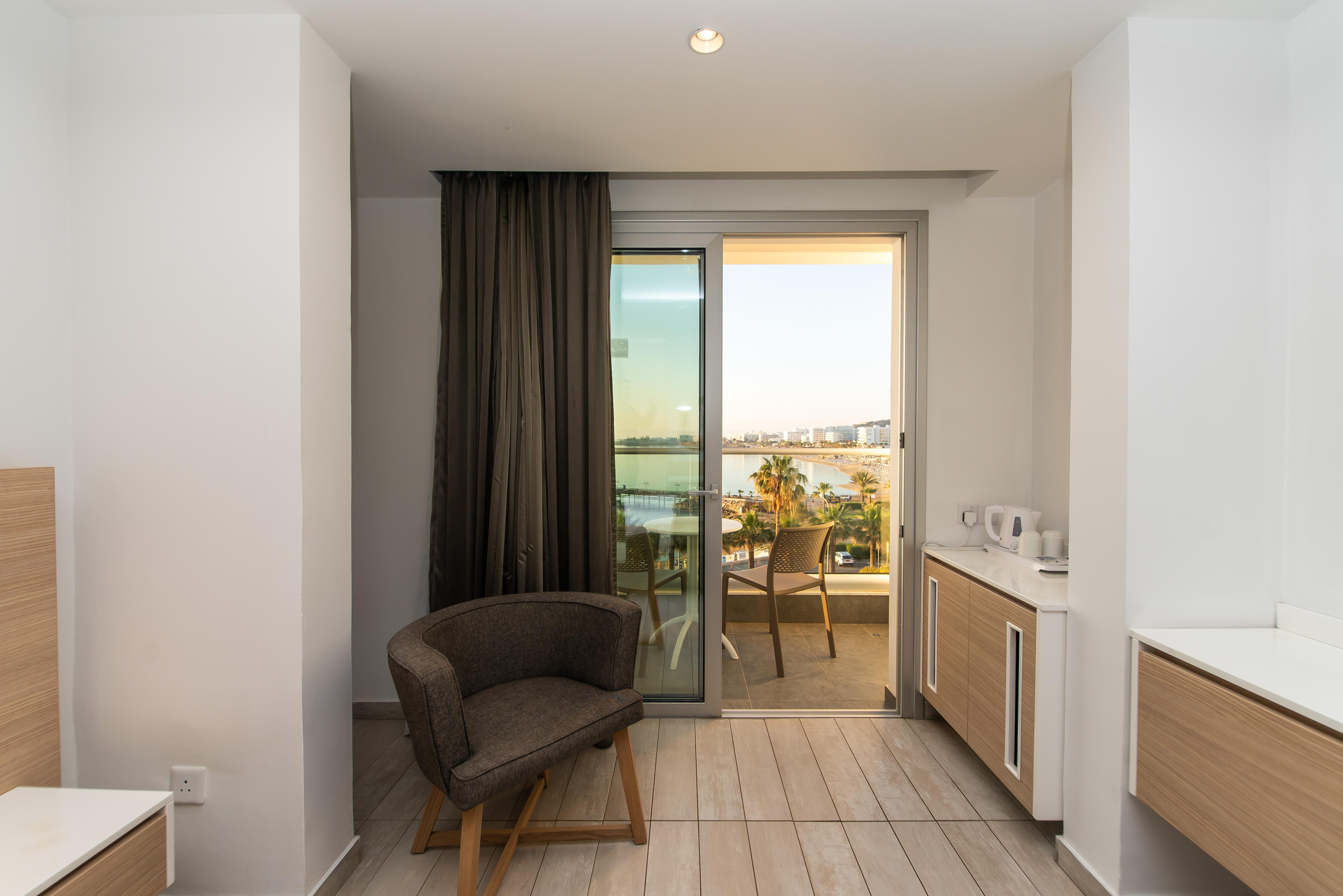 Evalena Beach Hotel 프로타라스 외부 사진