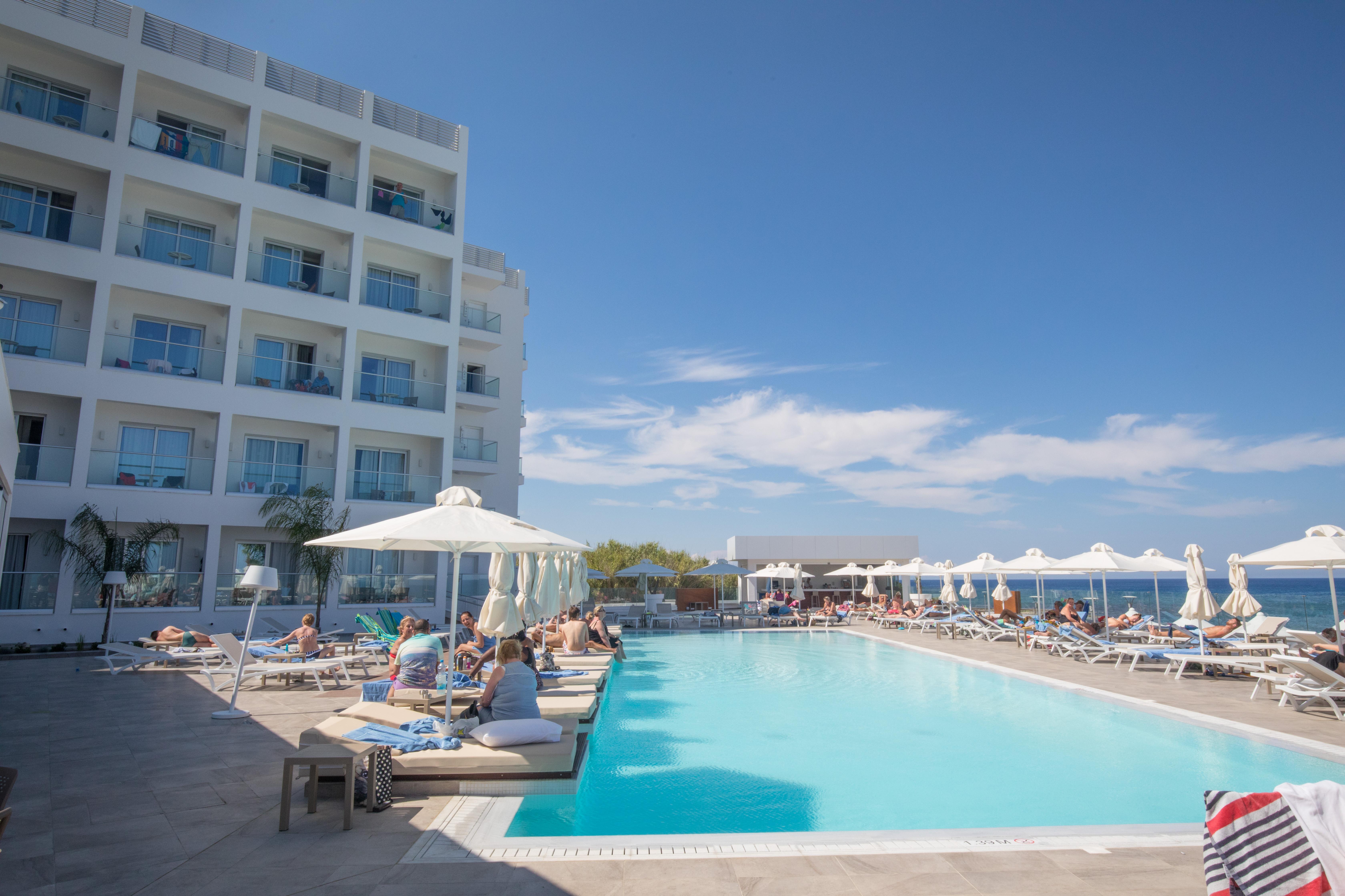 Evalena Beach Hotel 프로타라스 외부 사진
