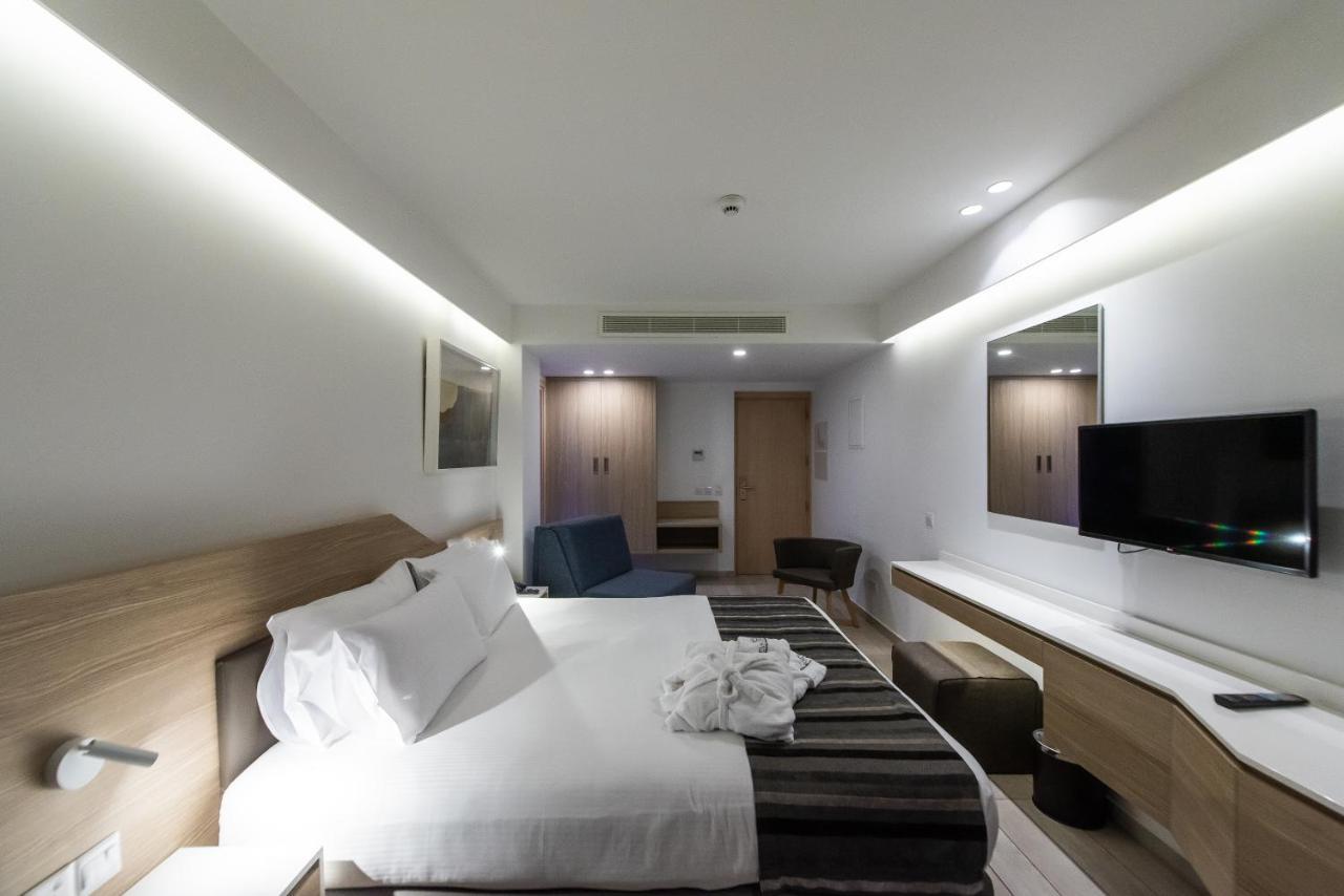 Evalena Beach Hotel 프로타라스 외부 사진