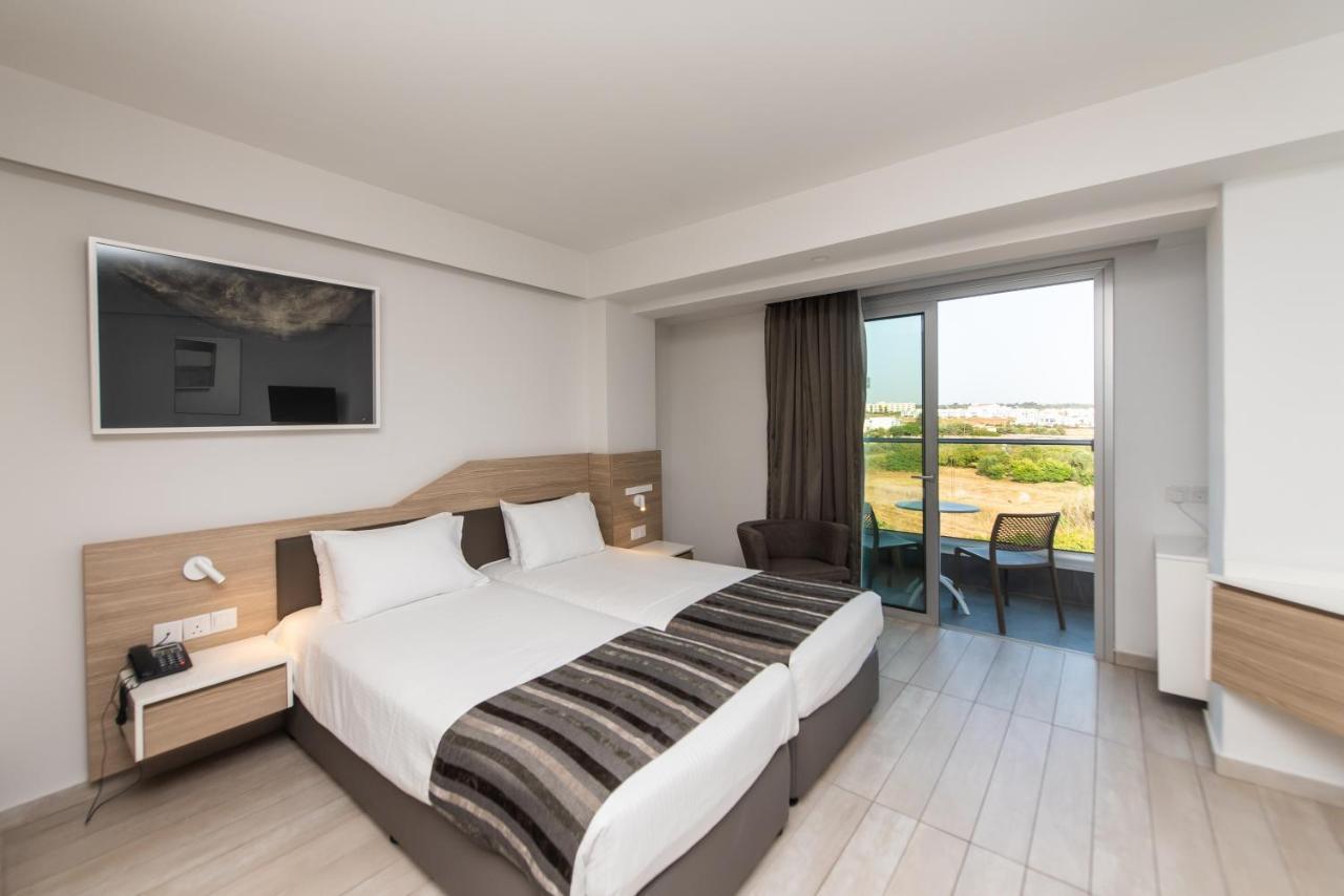 Evalena Beach Hotel 프로타라스 외부 사진